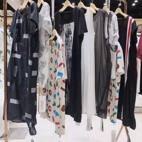 夏日商務休閑女裝與配飾批發(fā)指南 精選棉麻上衣與短款耳墜